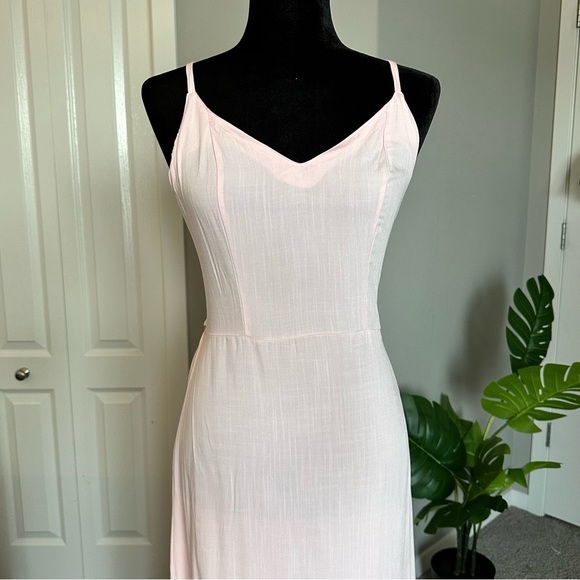 Pastel Pink Backless Maxi Dress - Picture 3 of 4